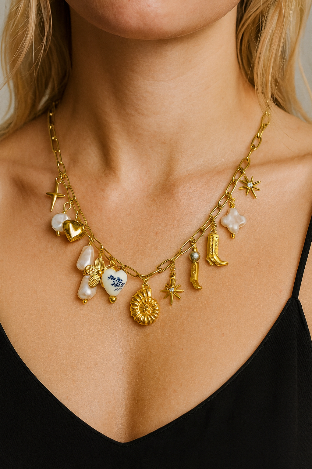 Daisy Dreams Gold Seacharm Necklace