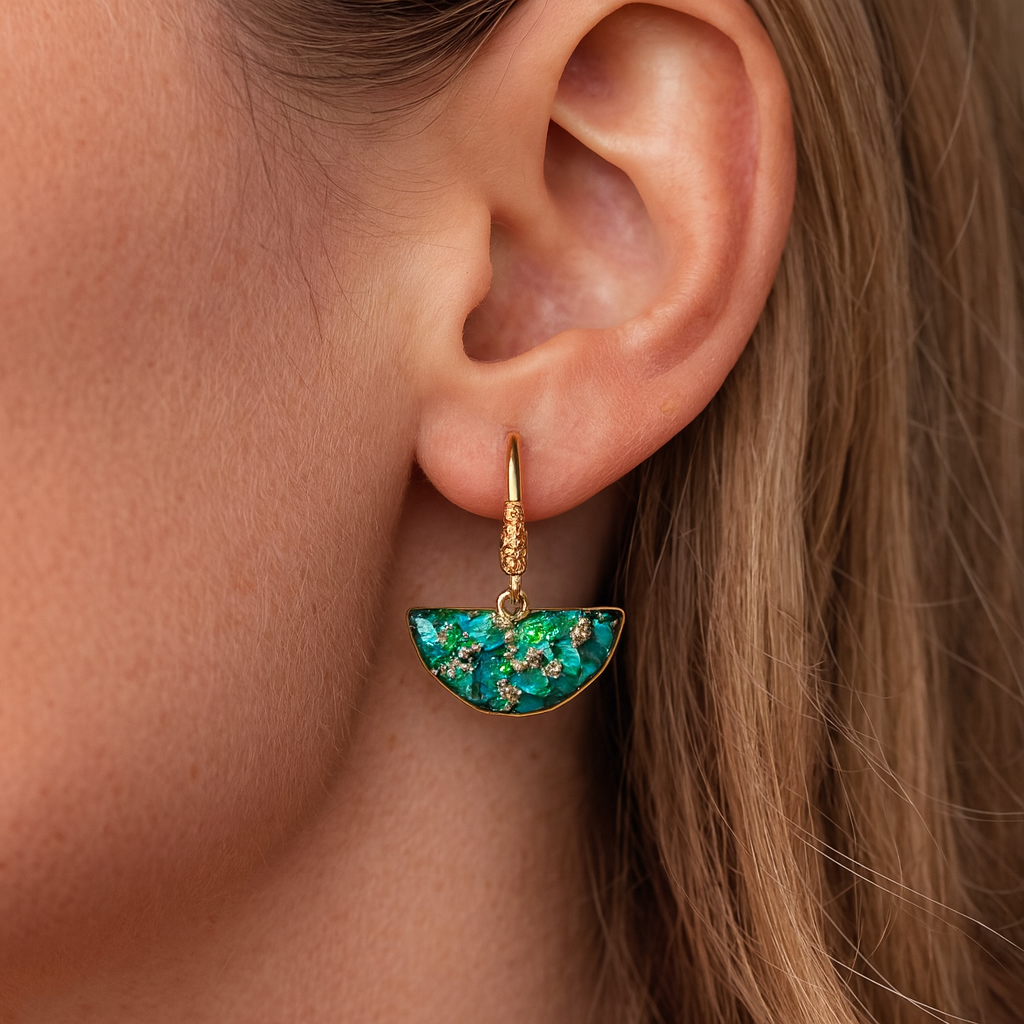 Ocean Aurora Semi Circle Earring Gold