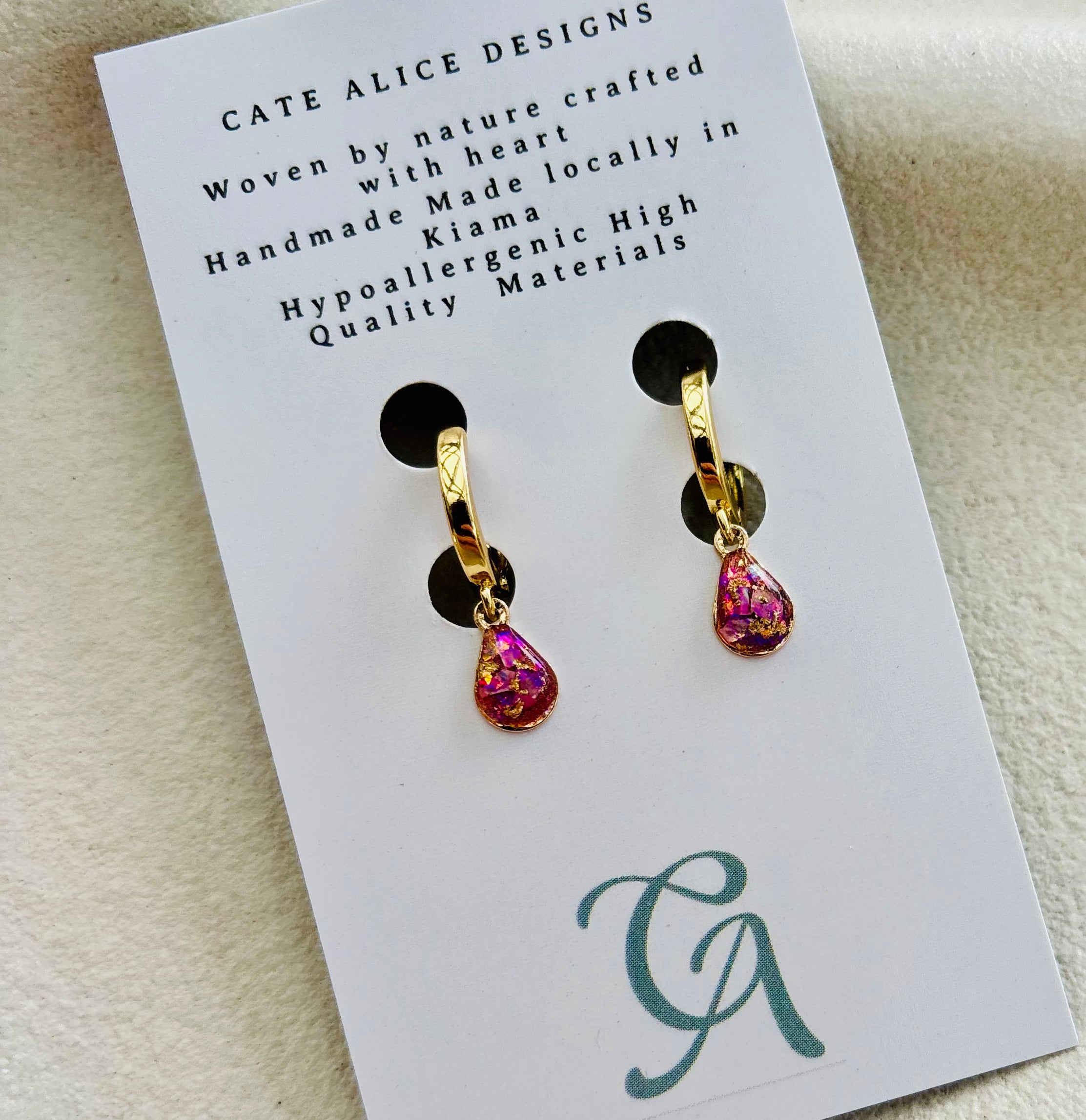 Fuchsia Glow Huggies Gold