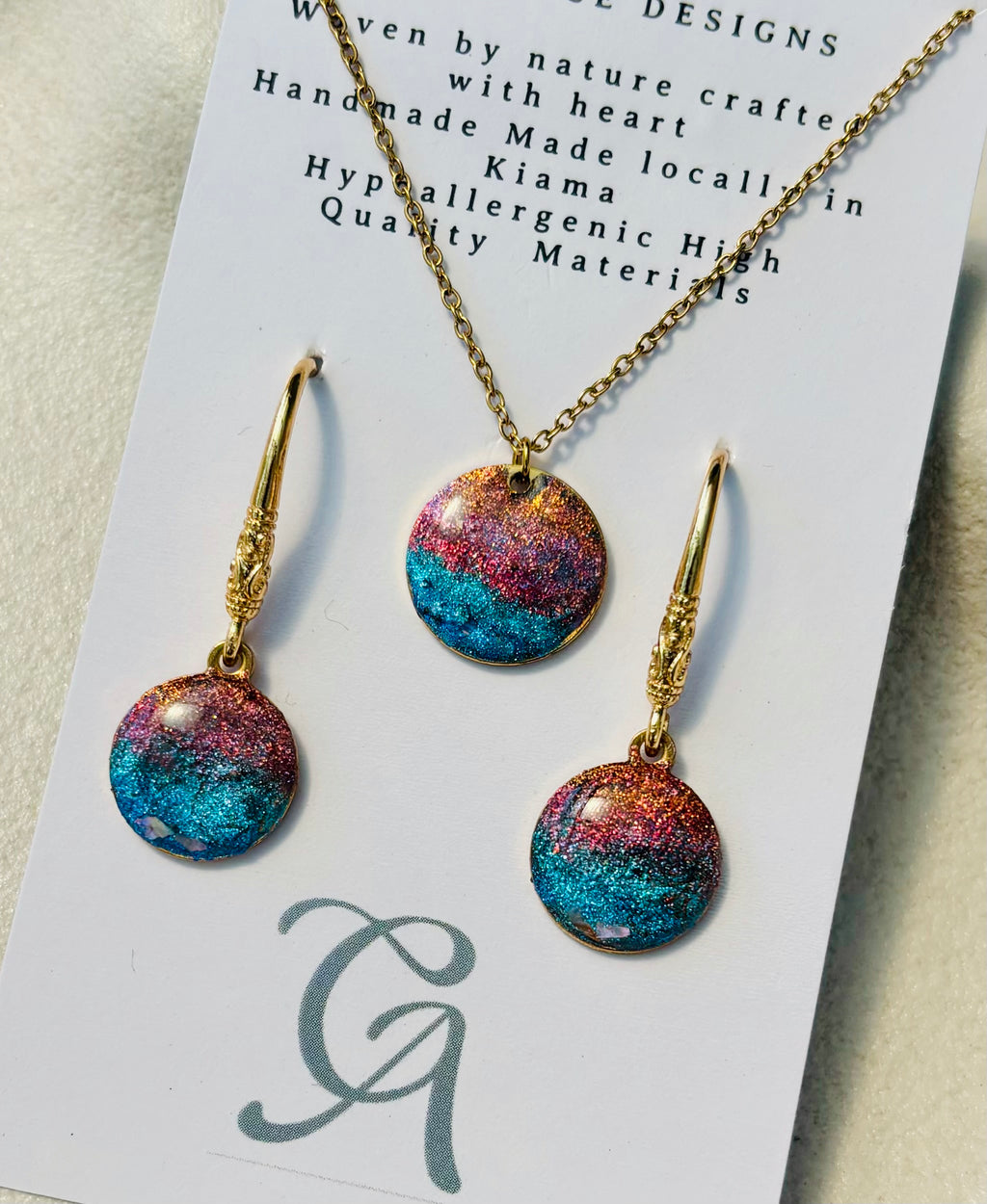 Handmade Sunset Gold Necklace & Earrings Set – 24K Gold Plated Stainless Steel with Real Shell Flake