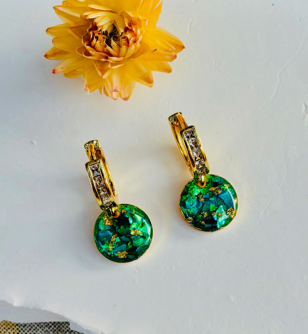 Ocean Aurora Huggies