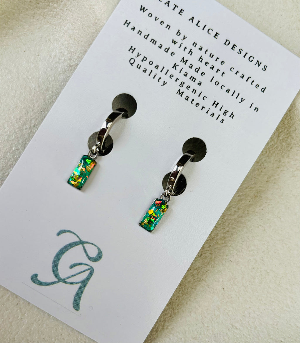 Ocean Aurora Small Rectangle Huggie